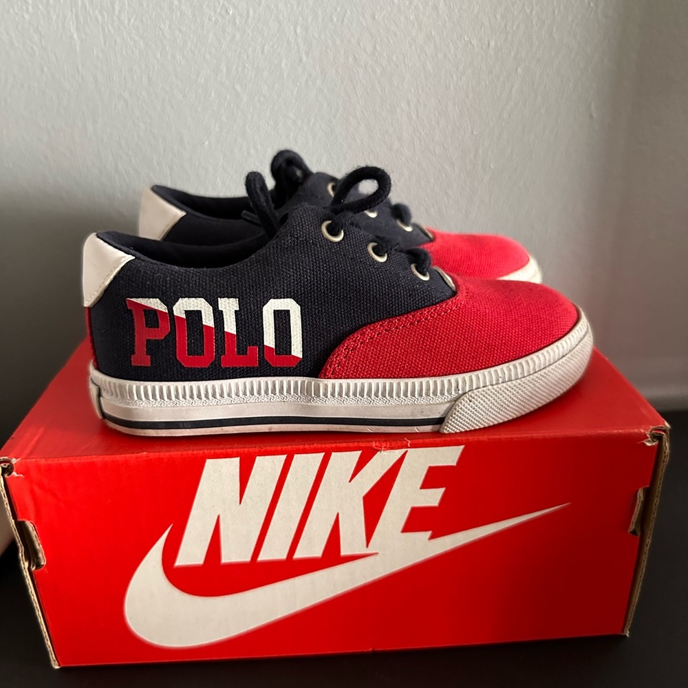 Polo sneakers